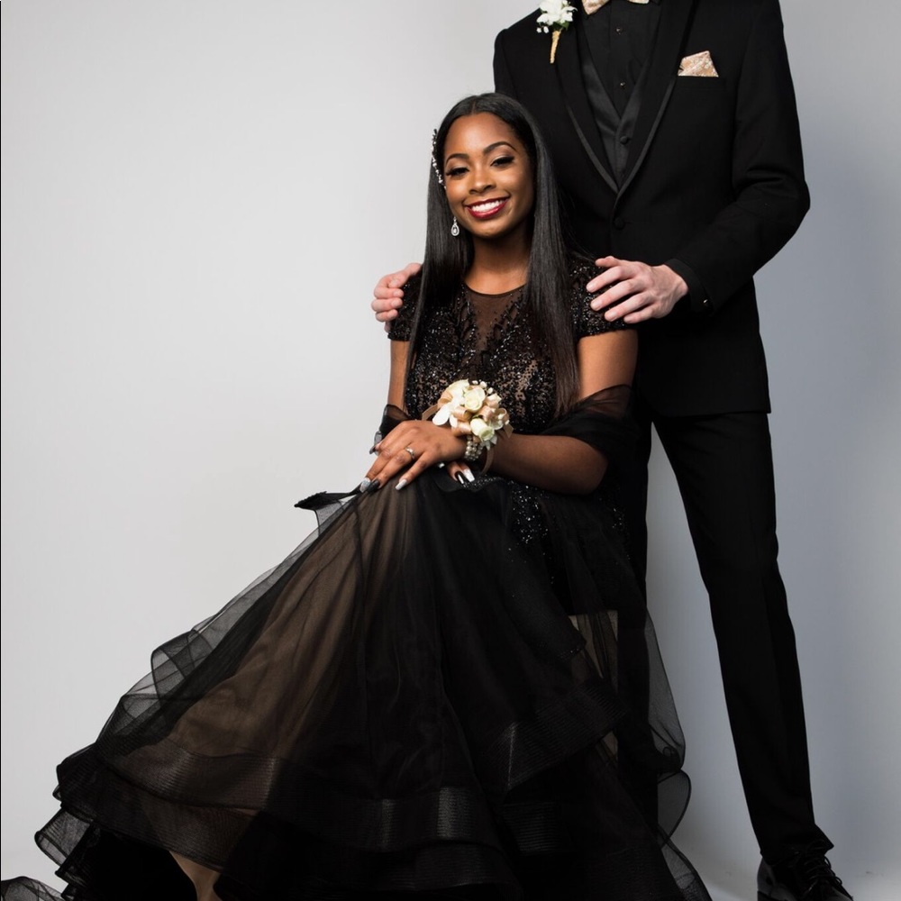 Luxury Prom Dress! *SUCH AN AMAZING DEAL*